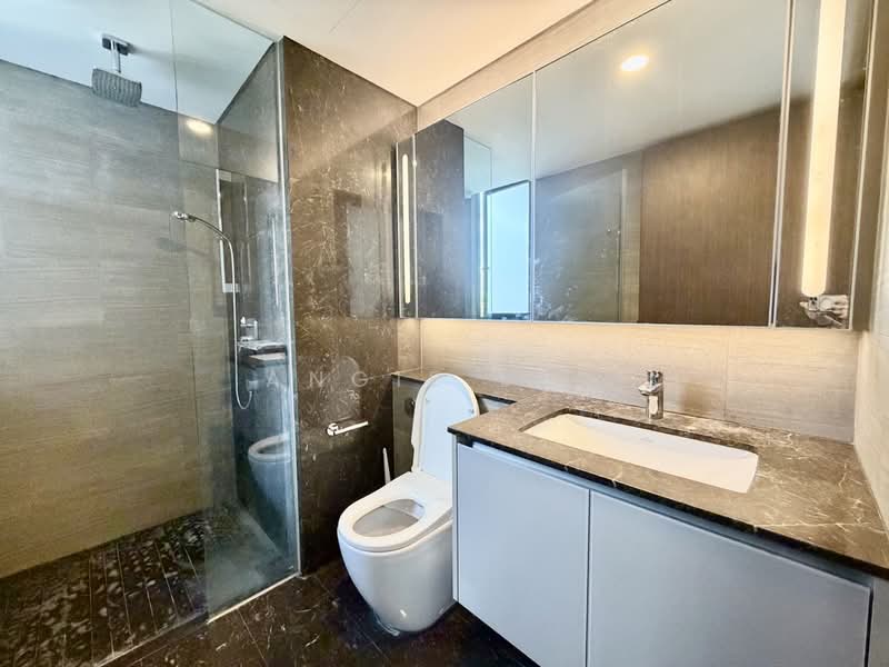 Parc Esta, 904 Sims Avenue, 3 Bedrooms, 926 sqft, Condominium For Rent, by Angie Lua, 500117481 - Bathroom - PropertyGuru.com.sg