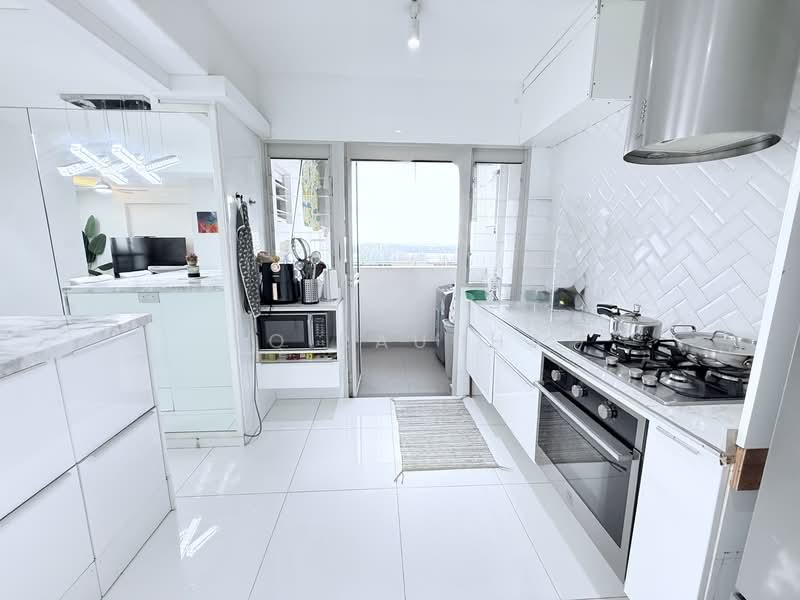 323D Sumang Walk, 323D Sumang Walk, 3 Bedrooms, 1,001 sqft, HDB Flat For Sale, by SQ Raudha, 500117491 - PropertyGuru.com.sg