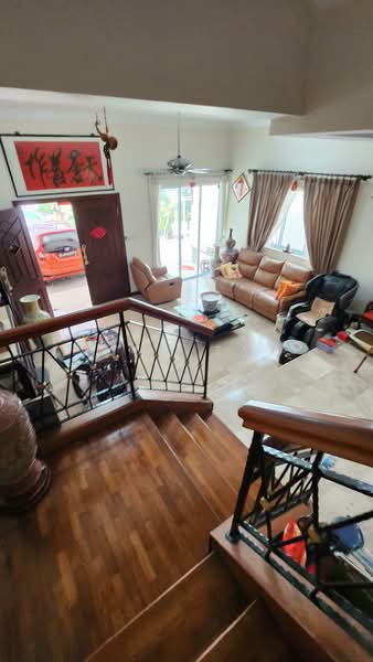 Parry Green, Parry Green, 6 Bedrooms, 3,900 sqft, Corner Terrace For Sale, by Yann Tan, 500117511 - Living Room - PropertyGuru.com.sg