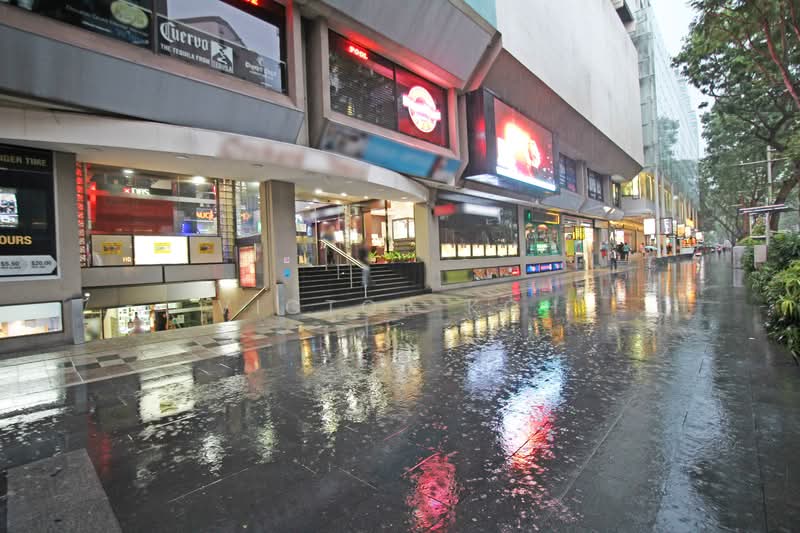 Orchard Towers, 400 Orchard Road, 1,250 sqft, Food & Beverage For Rent, by Victor Koh, 500117513 - Exterior - CommercialGuru.com.sg