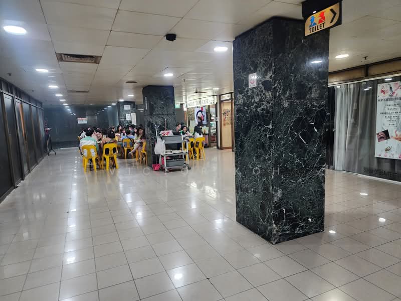 Orchard Towers, 400 Orchard Road, 1,250 sqft, Food & Beverage For Rent, by Victor Koh, 500117513 - Interior - CommercialGuru.com.sg