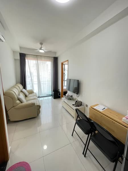 La Brisa, 50 Lorong 28 Geylang, 2 Bedrooms, 517 sqft, Condominium For Sale, by Lisa Cheong, 500117514 - Living Room - PropertyGuru.com.sg