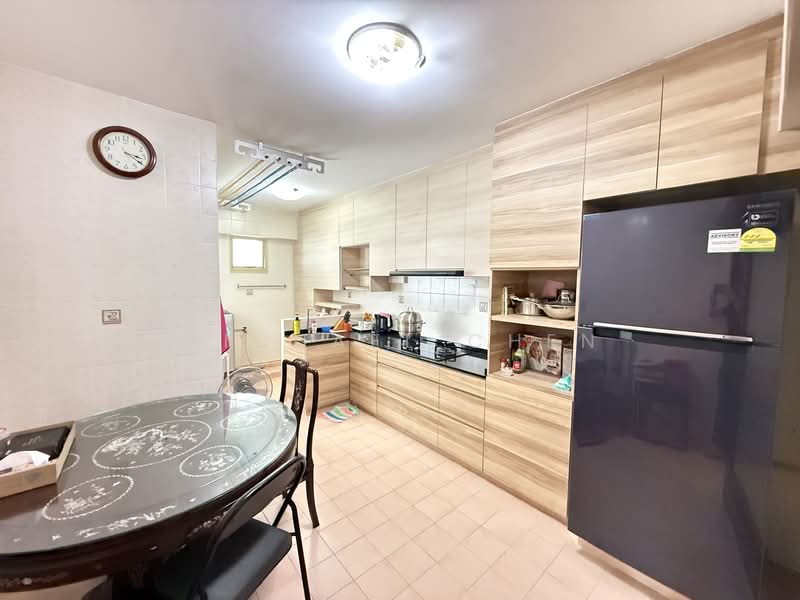 115 Edgefield Plains, 115 Edgefield Plains, 4 Bedrooms, 1,399 sqft, HDB Flat For Rent, by Michael Chen, 500117515 - Kitchen - PropertyGuru.com.sg