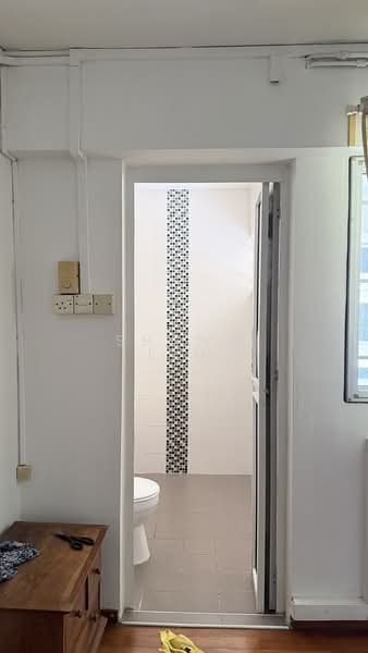 170 Bedok South Road, 170 Bedok South Road, 2 Bedrooms, 904 sqft, HDB Flat For Rent, by Shawn Lim, 500117529 - Bathroom - PropertyGuru.com.sg