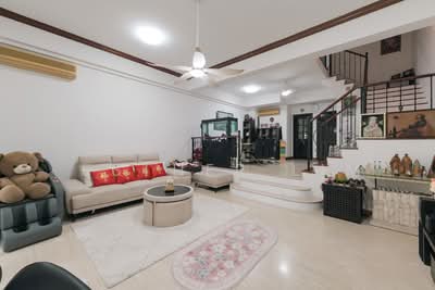 For Sale - Villa Verde