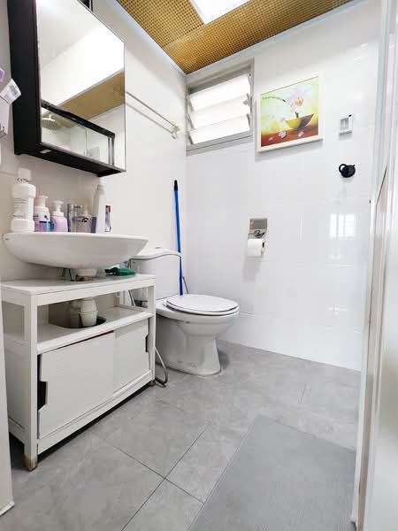 780C Woodlands Crescent, 780C Woodlands Crescent, 3 Bedrooms, 990 sqft, HDB Flat For Sale, by Sunny Ang, 500117533 - Bathroom - PropertyGuru.com.sg