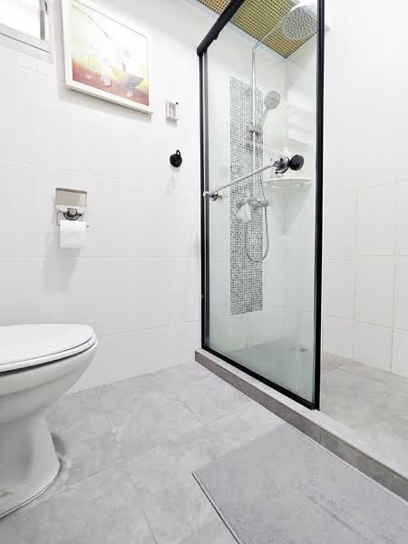 780C Woodlands Crescent, 780C Woodlands Crescent, 3 Bedrooms, 990 sqft, HDB Flat For Sale, by Sunny Ang, 500117533 - Bathroom - PropertyGuru.com.sg