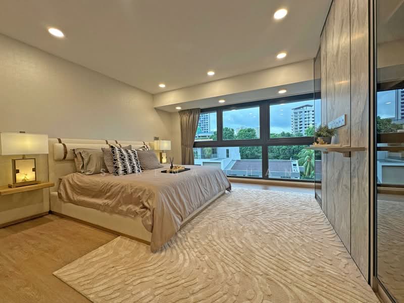 Shrewsbury Road, Shrewsbury Road, 6 Bedrooms, 6,062 sqft, Terraced House For Sale, by Serena Chan, 500117541 - Master Bedroom - PropertyGuru.com.sg