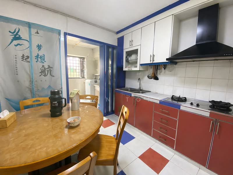 760 Woodlands Avenue 6, 760 Woodlands Avenue 6, 3 Bedrooms, 1,109 sqft, HDB Flat For Sale, by Jason Tong, 500117582 - Kitchen - PropertyGuru.com.sg