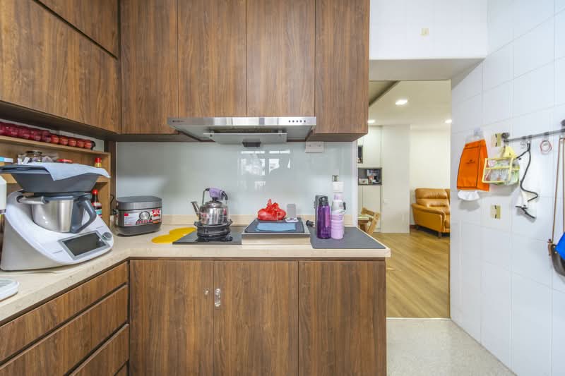 438A Sengkang West Avenue, 438A Sengkang West Avenue, 3 Bedrooms, 1,012 sqft, HDB Flat For Sale, by Michael Ooi, 500117584 - Kitchen - PropertyGuru.com.sg