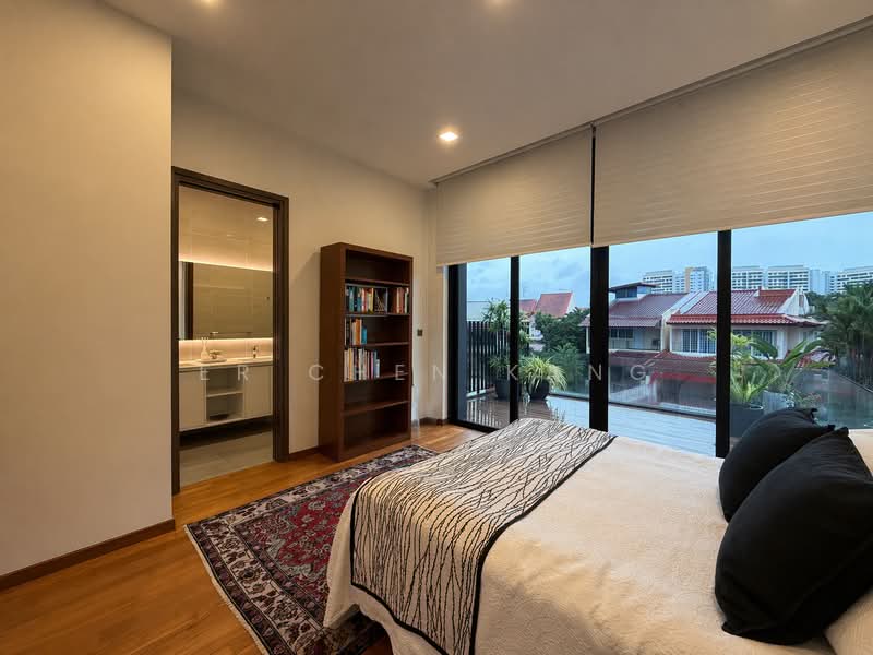 3.5 Storey Modern SemiD with Lift near Beach. Walking distance to MRT, bus stop, and mall., Pasir Ris Ave, Pasir Ris Lane, Pasir Ris Way, Pasir Ris Road, 5 Bedrooms, 5,091 sqft, Semi-Detached House For Sale, by Er Chen Kang, 500117587 - Bedroom - PropertyGuru.com.sg