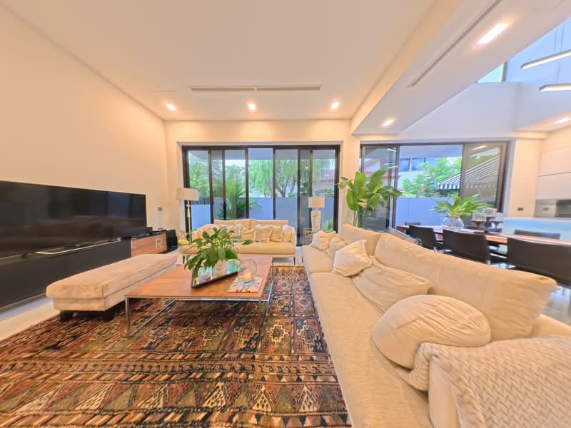 3.5 Storey Modern SemiD with Lift near Beach. Walking distance to MRT, bus stop, and mall., Pasir Ris Ave, Pasir Ris Lane, Pasir Ris Way, Pasir Ris Road, 5 Bedrooms, 5,091 sqft, Semi-Detached House For Sale, by Er Chen Kang, 500117587 - Living Room - PropertyGuru.com.sg