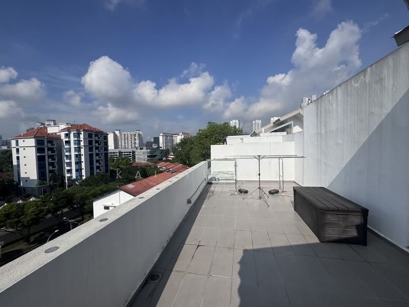 Loft@Holland, 151 Holland Road, 2 Bedrooms, 1,141 sqft, Condominium For Rent, by Kai Yue KX, 500117592 - Exterior - PropertyGuru.com.sg