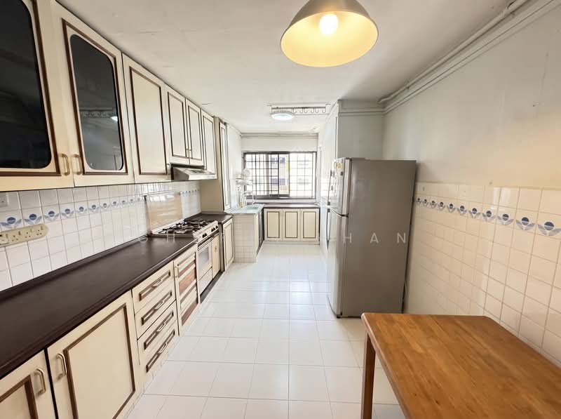 230 Tampines Street 24, 230 Tampines Street 24, 3 Bedrooms, 1,055 sqft, HDB Flat For Sale, by Ghafur Khan, 500117597 - Kitchen - PropertyGuru.com.sg
