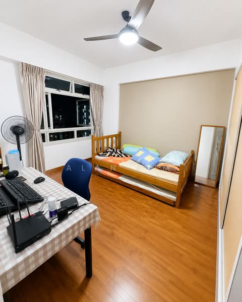 466b Sembawang Drive, 466B Sembawang Drive, 3 Bedrooms, 979 sqft, HDB Flat For Sale, by Alan Lim, 500117603 - Bedroom - PropertyGuru.com.sg