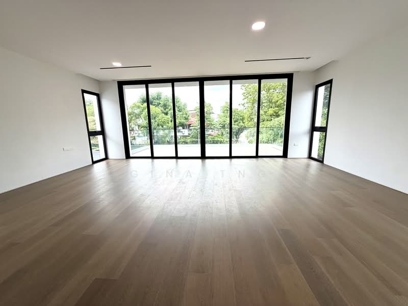 Modern Brand New Freehold Bungalow @Holland. Fantastic location, Modern brand new freehold bungalow at Holland, 5 Bedrooms, 12,109 sqft, Bungalow House For Sale, by Gina Tng, 500117604 - Living Room - PropertyGuru.com.sg