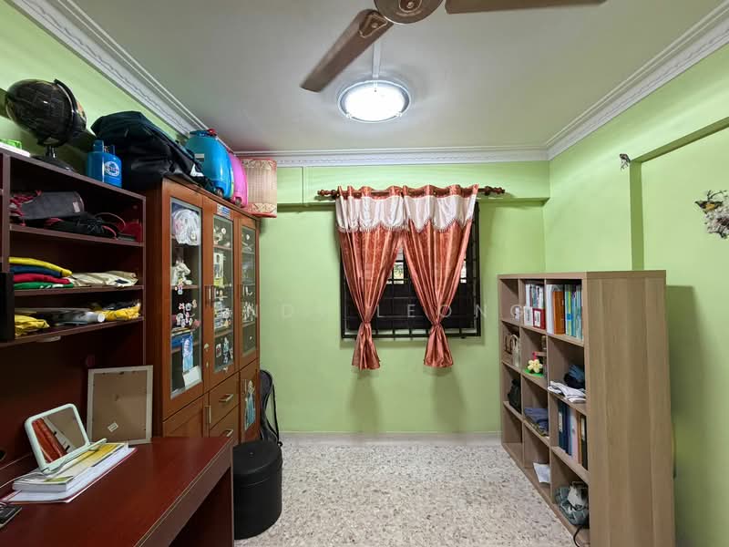 527 Jurong West Street 52, 527 Jurong West Street 52, 2 Bedrooms, 721 sqft, HDB Flat For Sale, by Cindy Leong, 500117617 - PropertyGuru.com.sg