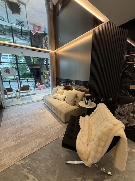 Sophia Meadow, 132 Sophia Road, 2 Bedrooms, 614 sqft, Condominium For Sale, by Pravin Kumar, 500117649 - Living Room - PropertyGuru.com.sg