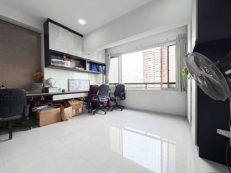 Neptune Court, 1 Marine Vista, 3 Bedrooms, 1,636 sqft, Apartment For Sale, by Jan Jacob Chiong, 500117658 - Study - PropertyGuru.com.sg