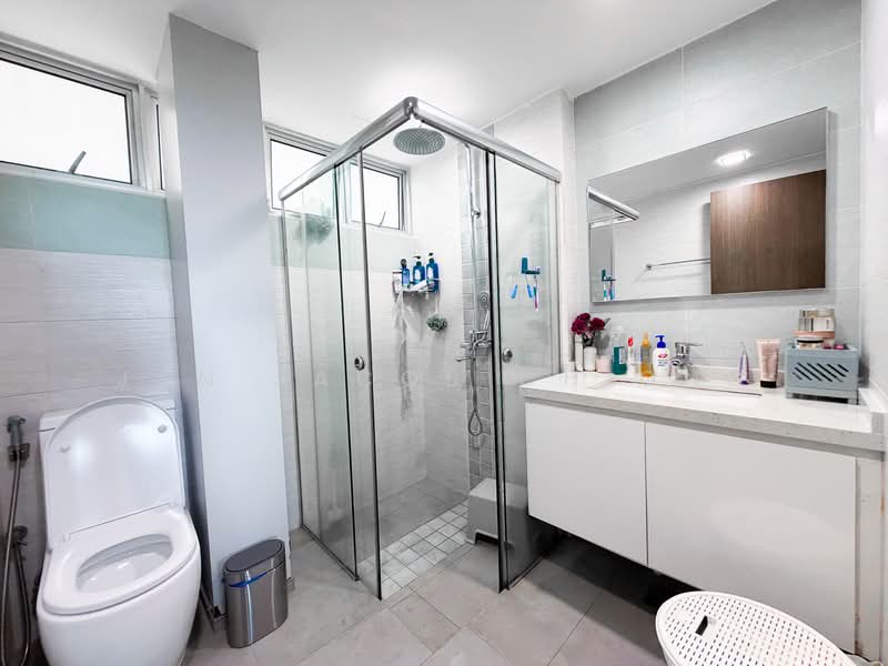 Neptune Court, 1 Marine Vista, 3 Bedrooms, 1,636 sqft, Apartment For Sale, by Jan Jacob Chiong, 500117658 - Bathroom - PropertyGuru.com.sg