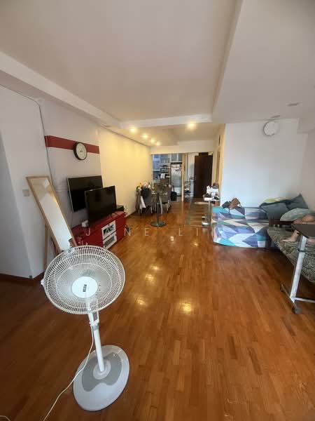 75C Redhill Road, 75C Redhill Road, 3 Bedrooms, 1,238 sqft, HDB Flat For Sale, by Jane Lim, 500117669 - Living Room - PropertyGuru.com.sg