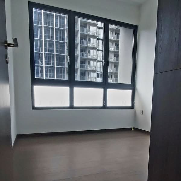 Tembusu Grand, , 2 Bedrooms, 743 sqft, Condominium For Sale, by Janifer Ng, 500117692 - Bedroom - PropertyGuru.com.sg