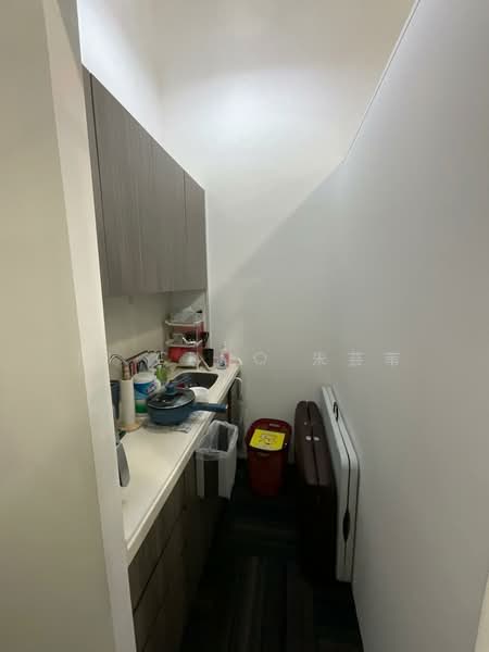 CT Hub, 2 Kallang Avenue, 1,700 sqft, Light Industrial (B1) For Sale, by TJ Choo 朱芸苇, 500117706 - Kitchen - CommercialGuru.com.sg