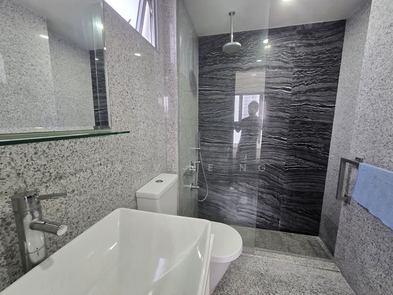 Hillsta, Phoenix Road, 3 Bedrooms, 1,087 sqft, Condominium For Rent, by Novene Ng, 500117711 - Bathroom - PropertyGuru.com.sg