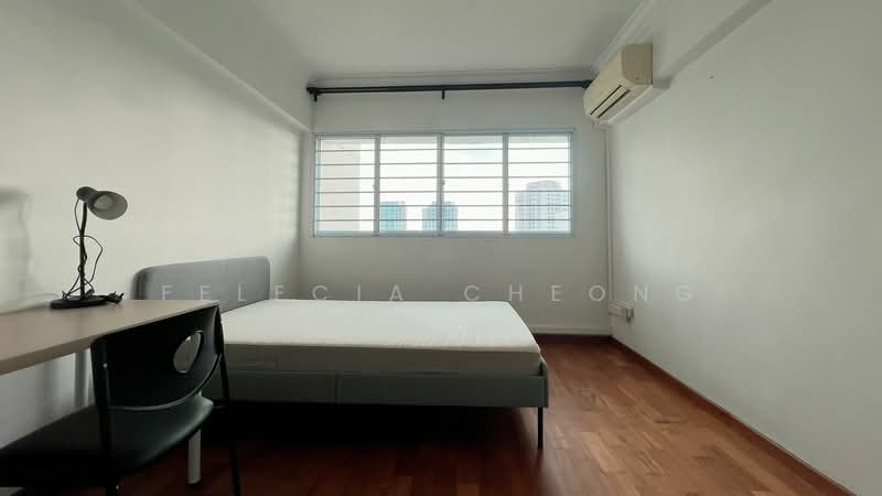 216 Jurong East Street 21, 216 Jurong East Street 21, 3 Bedrooms, 1,528 sqft, HDB Flat For Sale, by Felecia Cheong, 500117712 - Bedroom - PropertyGuru.com.sg