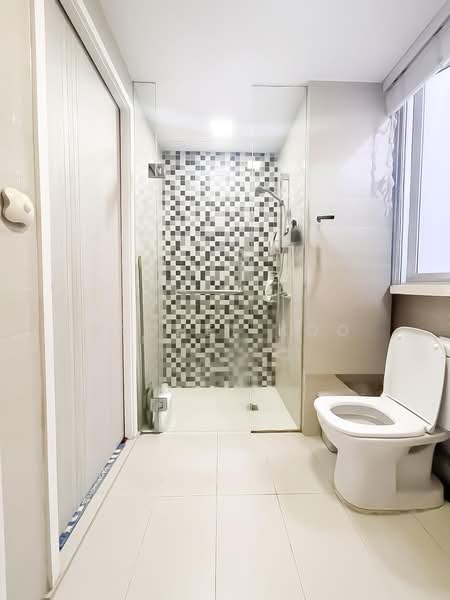 Sea Esta, 20 Pasir Ris Link, 2 Bedrooms, 646 sqft, Condominium For Sale, by Rachel Koo, 500117722 - Bathroom - PropertyGuru.com.sg