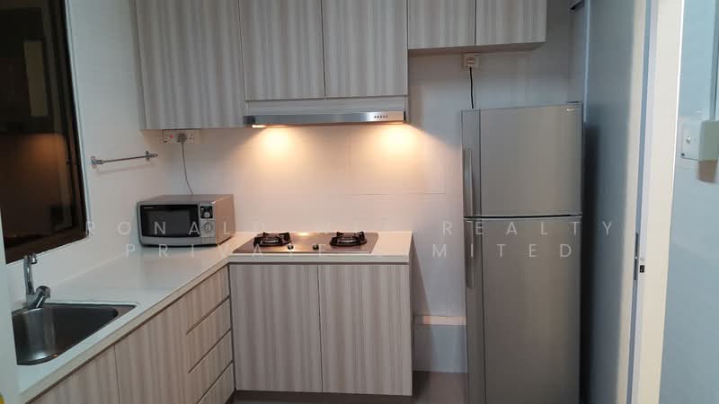Boon Teck Towers, 41 Boon Teck Road, 2 Bedrooms, 1,200 sqft, Condominium For Rent, by Ronald Wee Realty Private Limited, 500117724 - Kitchen - PropertyGuru.com.sg