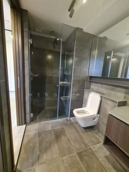 Grandeur Park Residences, 1 Bedok South Avenue 3, 2 Bedrooms, 571 sqft, Condominium For Sale, by Heng Heng, 500117727 - Bathroom - PropertyGuru.com.sg