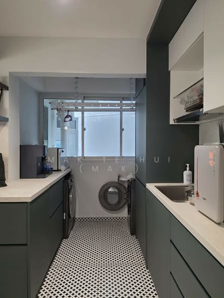 153C Bedok South Road, 153C Bedok South Road, 3 Bedrooms, 1,001 sqft, HDB Flat For Sale, by Mak Te Hui (Mak), 500117742 - Kitchen - PropertyGuru.com.sg