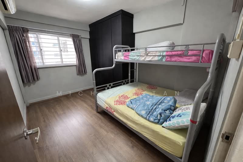 283 Tampines Street 22, 283 Tampines Street 22, 3 Bedrooms, 1,110 sqft, HDB Flat For Sale, by Michelle Tan, 500117747 - Bedroom - PropertyGuru.com.sg