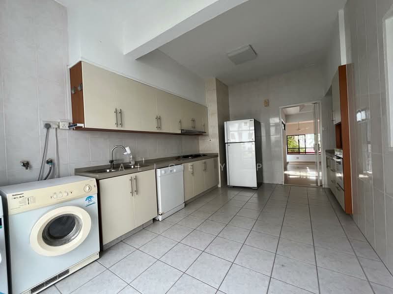 Villa Delle Rose, Taman Nakhoda, 3 Bedrooms, 2,800 sqft, Condominium For Rent, by Alice Yap, 500117753 - PropertyGuru.com.sg