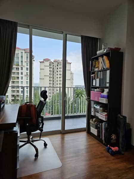 1 Canberra, 7 Canberra Drive, 3 Bedrooms, 1,055 sqft, Executive Condominium For Sale, by Teo Alice, 500117755 - Study - PropertyGuru.com.sg