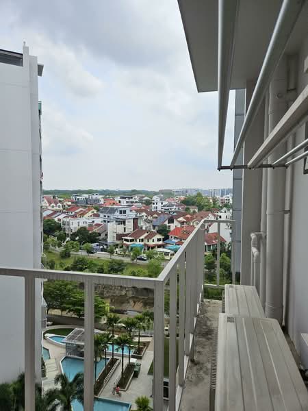1 Canberra, 7 Canberra Drive, 3 Bedrooms, 1,055 sqft, Executive Condominium For Sale, by Teo Alice, 500117755 - Balcony - PropertyGuru.com.sg