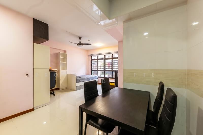 262 Toa Payoh East, Toa Payoh Apex, 2 Bedrooms, 732 sqft, HDB Flat For Sale, by PROPSELLER PTE. LTD., 500117776 - Bedroom - PropertyGuru.com.sg