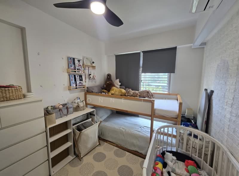 406C Northshore Drive, 406C Northshore Drive, 3 Bedrooms, 1,012 sqft, HDB Flat For Sale, by Yvonne Toh, 500117778 - Bedroom - PropertyGuru.com.sg