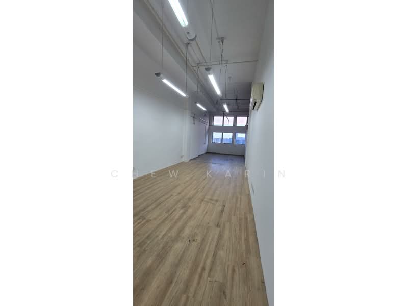 Unity Centre, 51 Bukit Batok Crescent, 500 sqft, Light Industrial (B1) For Rent, by Chew Karin, 500117782 - Interior - CommercialGuru.com.sg