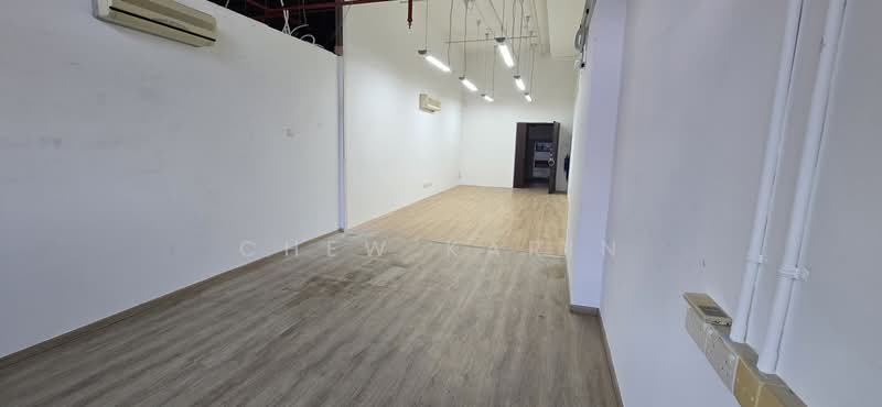 Unity Centre, 51 Bukit Batok Crescent, 500 sqft, Light Industrial (B1) For Rent, by Chew Karin, 500117782 - Interior - CommercialGuru.com.sg