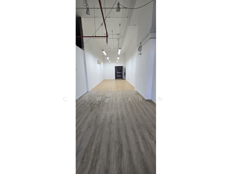 Unity Centre, 51 Bukit Batok Crescent, 500 sqft, Light Industrial (B1) For Rent, by Chew Karin, 500117782 - Interior - CommercialGuru.com.sg