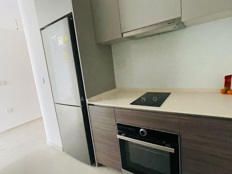 Stirling Residences, 21 Stirling Road, 2 Bedrooms, 678 sqft, Condominium For Rent, by Wang Jing, 500117783 - Kitchen - PropertyGuru.com.sg