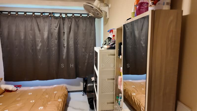 221A Sumang Lane, 221A Sumang Lane, 3 Bedrooms, 1,001 sqft, HDB Flat For Sale, by SH. Idris, 500117793 - Bedroom - PropertyGuru.com.sg