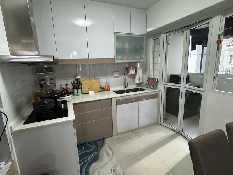 621B Tampines Street 61, 621B Tampines Street 61, Room Rental, 150 sqft, HDB Flat For Rent, by Jay Low, 500117795 - Kitchen - PropertyGuru.com.sg