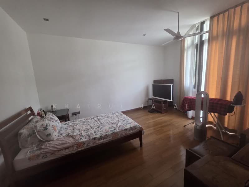 Astridville, 32-32B Jalan Ampang, 3 Bedrooms, 2,002 sqft, Condominium For Rent, by Khairul Jalal, 500117807 - Bedroom - PropertyGuru.com.sg