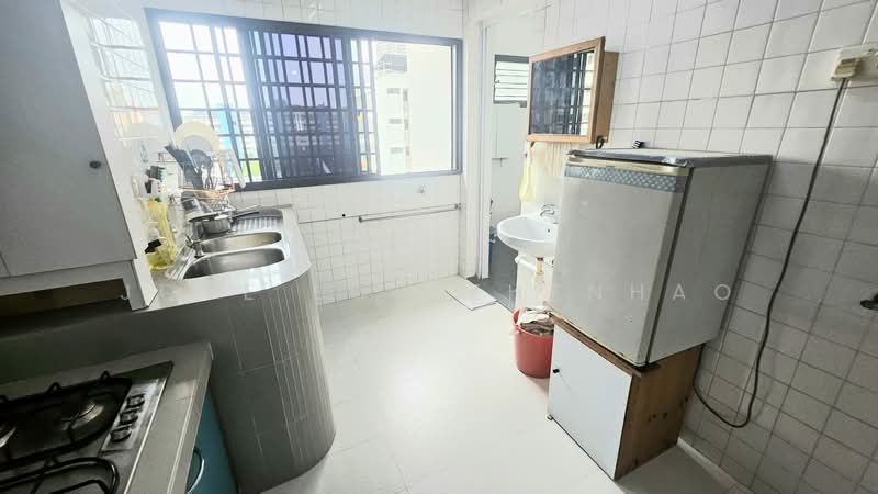 107 Towner Road, 107 Towner Road, 2 Bedrooms, 796 sqft, HDB Flat For Sale, by Jose Loh Zhenhao, 500117813 - Kitchen - PropertyGuru.com.sg