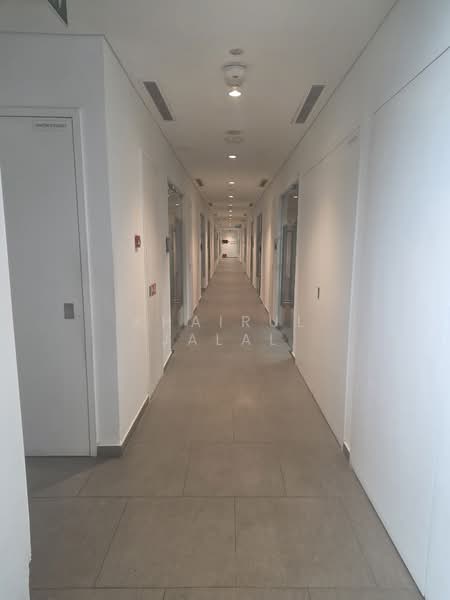 Woods Square, 8 Woodlands Square, 560 sqft, Office For Rent, by Khairul Jalal, 500117815 - Corridor - CommercialGuru.com.sg