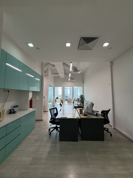 The Central, 6 Eu Tong Sen Street, 884 sqft, Office For Sale, by Abbey Khiu, 500117821 - Interior - CommercialGuru.com.sg