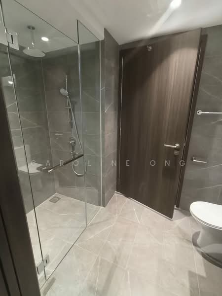 Riverfront Residences, 41 Hougang Avenue 7, 1 Bedroom, 517 sqft, Condominium For Sale, by Caroline Ong, 500117823 - Bathroom - PropertyGuru.com.sg